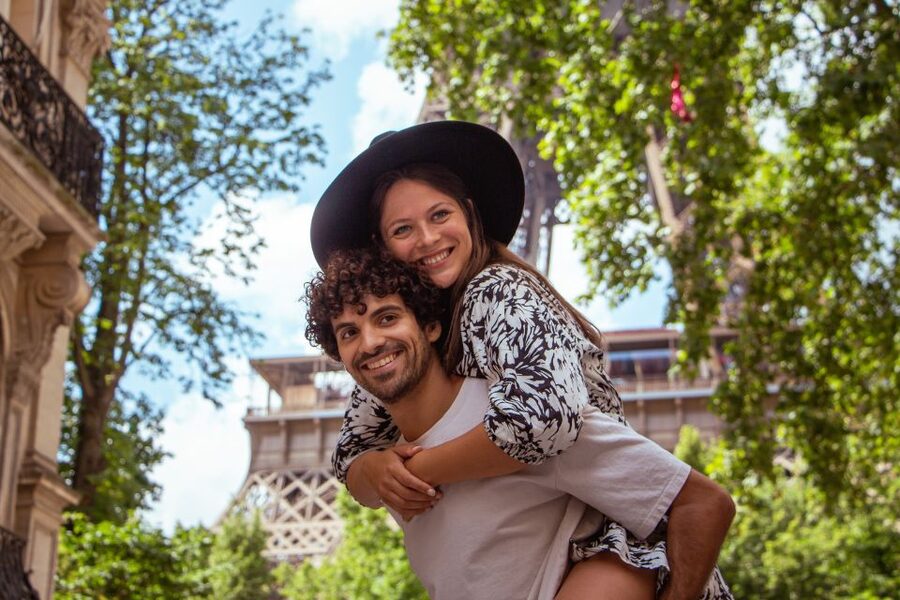 Paris: Private Photoshoot at the Eiffel Tower - Is $41 good value?