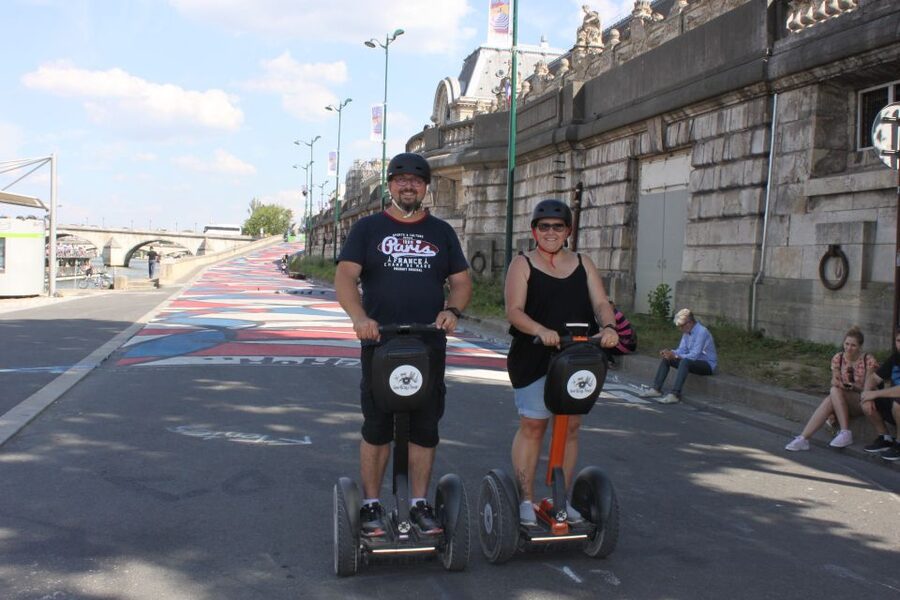 Paris: Private Sightseeing Segway Tour - Ecole Militaire and the ride back