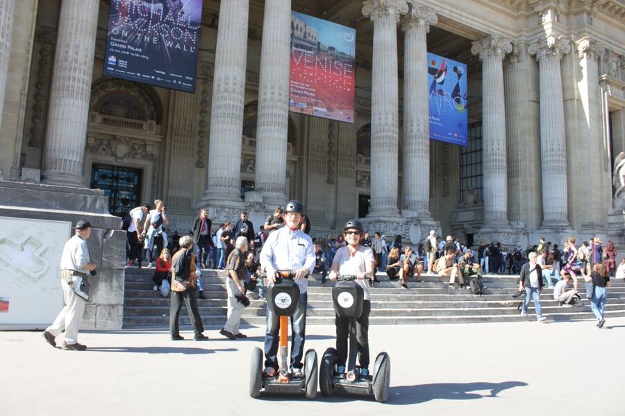 Paris: Private Sightseeing Segway Tour - Riding up the Champs-Élysées