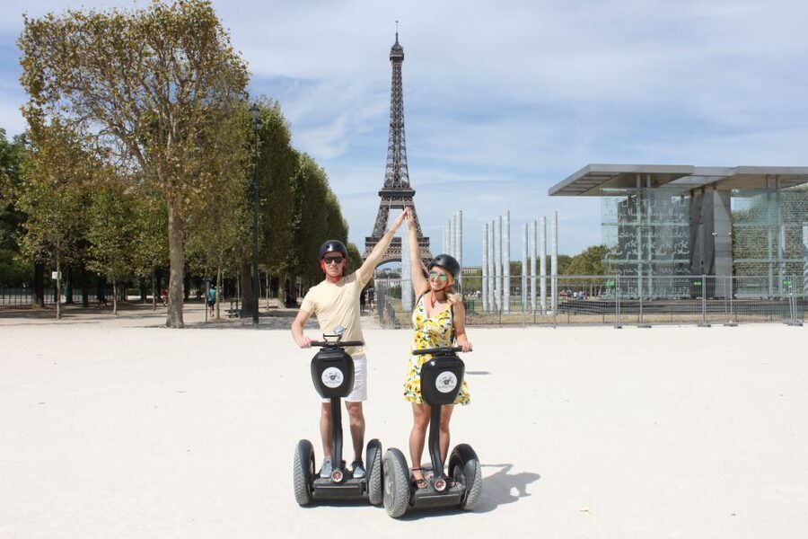 Paris: Private Sightseeing Segway Tour - The Arc de Triomphe and Napoleon’s view