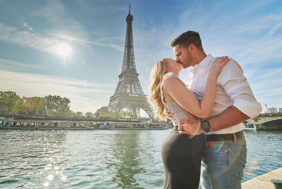 Paris: Private VIP Photoshoot with Experienced Photographer - What you receive after the photoshoot