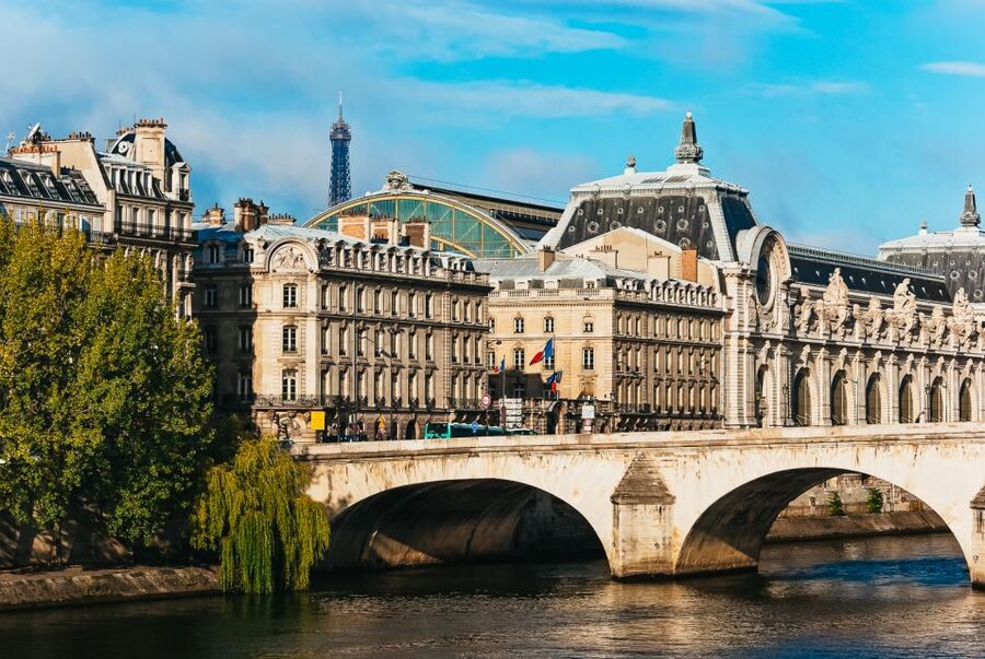 Paris: Romantic Cruise with 3-course Dinner on Seine River - Paris by night from the Capitaine Fracasse