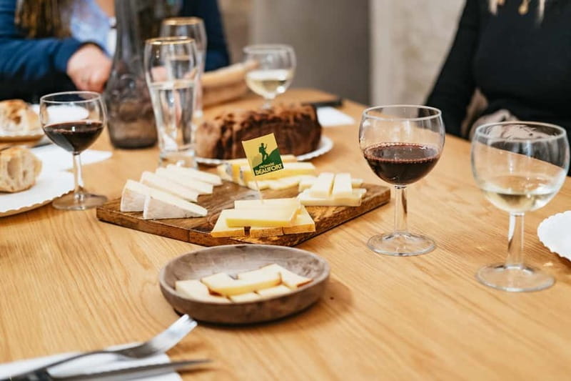 Paris: Saint Germain des Prés Guided Foodie Walking Tour - The guides make the small group matter