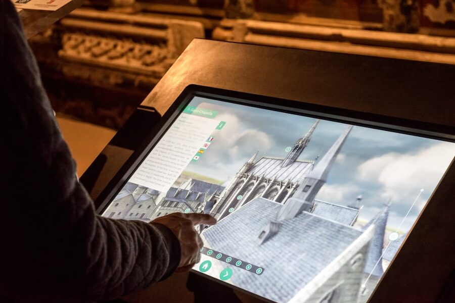 Paris: Sainte-Chapelle and Conciergerie Combined Tickets - How the HistoPad changes the visit