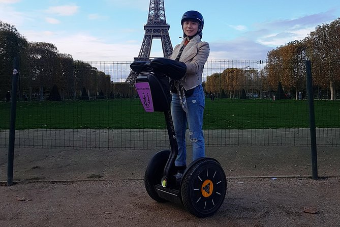 Paris Segway Express Tour (12 monuments in 1 hour and 30 minutes) - Petit Palais and Grand Palais from the 1900 World Fair