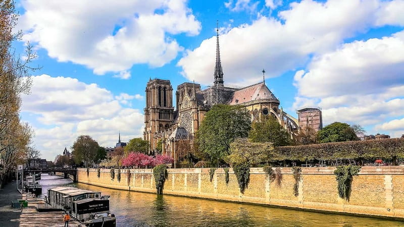 Paris: Seine Cruise & Crepe Tasting near the Eiffel Tower - Practical plan for a smooth visit