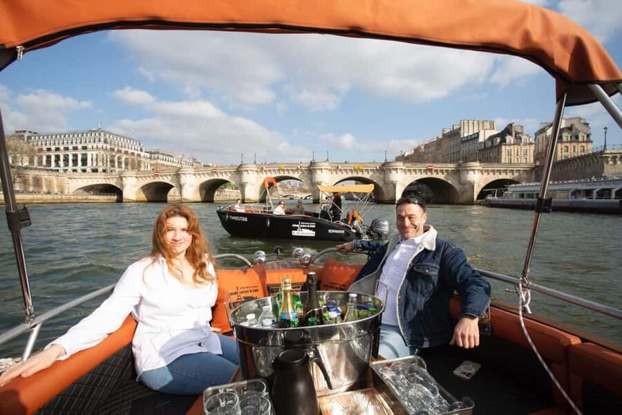 Paris: Seine River Private Cruise - Is the private price worth it?