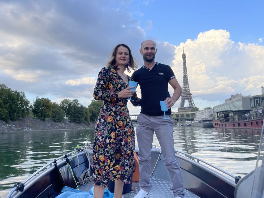 Paris: Seine River Private Cruise - Alexander III Bridge and Musée d’Orsay