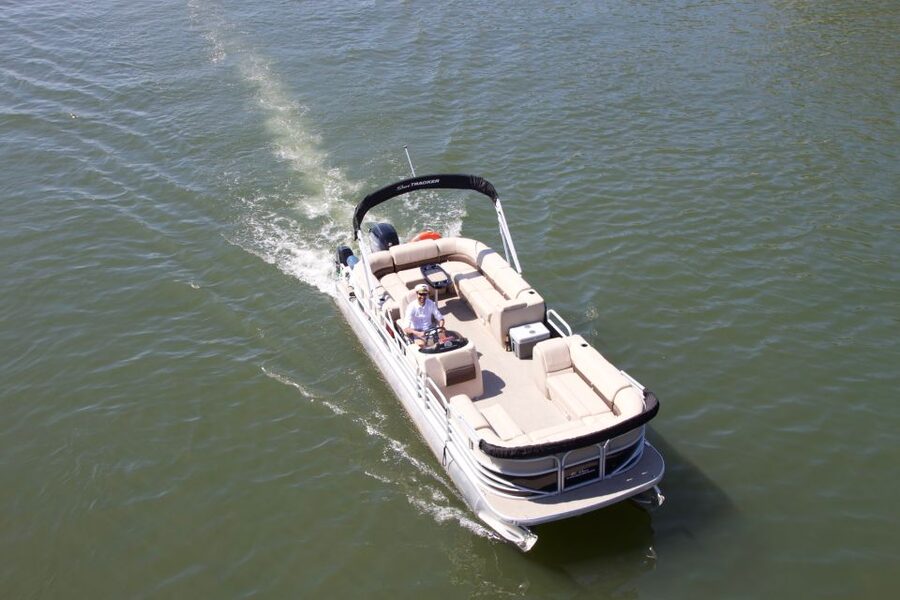 Paris: Seine River Private Guided Pontoon Boat Cruise - Bring a picnic, connect Bluetooth, and make it your own