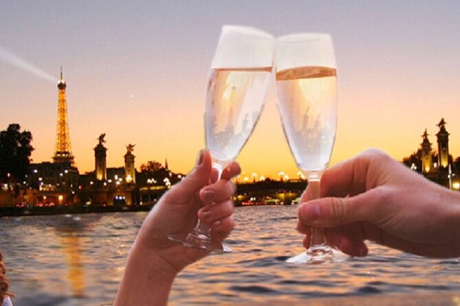 Paris: Seine River Sightseeing Sunset Cruise with Champagne - Louvre, Pont des Arts, and the city’s grand center