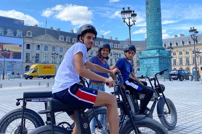 Paris Sightseeing Family Friendly Guided Electric Bike Tour - Trocadéro, the Liberty Flame, and the Grand Palais
