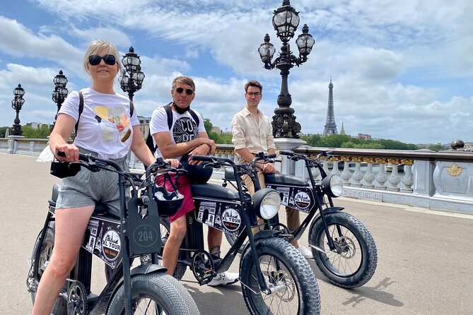 Paris Sightseeing Family Friendly Guided Electric Bike Tour - Place Vendôme, the Tuileries, and the Louvre