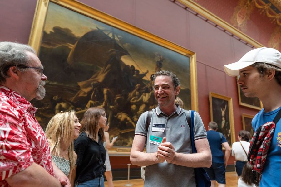 Paris: Skip-the-Line Louvre Highlights Guided Tour - Key points at a glance