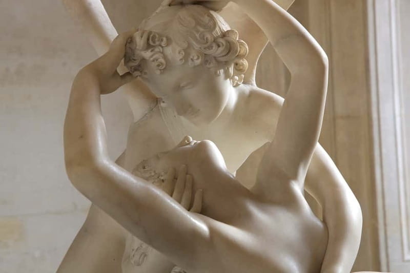 Paris: Skip-the-Line Louvre Highlights Tour with Mona Lisa - Why a highlights tour makes sense at the Louvre