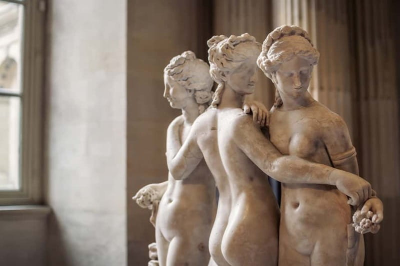 Paris: Skip-the-Line Louvre Highlights Tour with Mona Lisa - French painting and the stories behind it