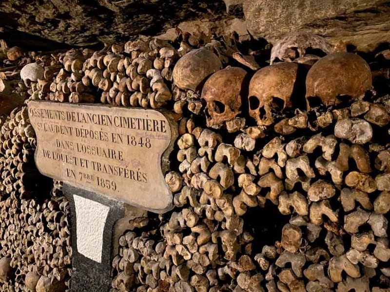 Paris: Small-Group Catacombs Tour with Skip-the-Line Entry - Philibert Aspairt and the Catacombs’ ghost stories