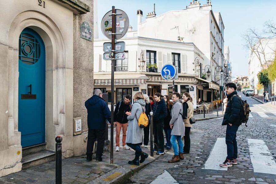 Paris: Street Art Walking Tour with a Street Artist Guide - The Guide Makes the Difference