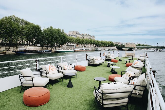 Paris Theo Boat Seine River Italian Trattoria Style Dinner Cruise - Bir-Hakeim Bridge and Gustave Eiffel’s ironwork