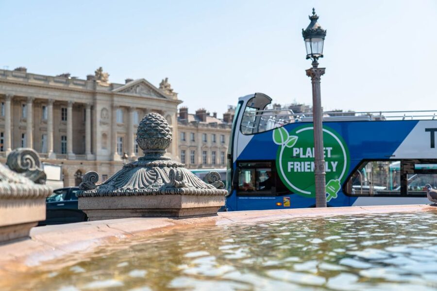 Paris: Tootbus Kids Bus Tour Experience - Who should book this Paris bus tour?