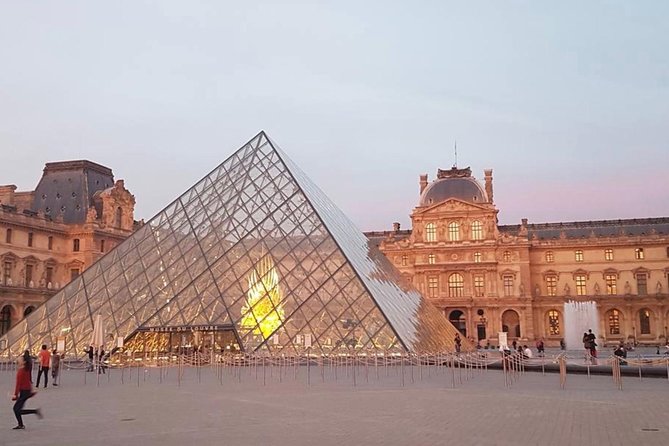 Paris Top Sights Half Day Walking Tour with a Fun Guide - The Arc de Triomphe and Champs-Élysées