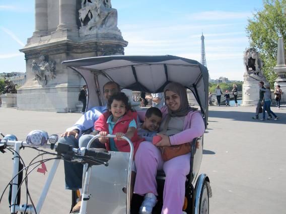 Paris Tuk-Tuk: 2, 4 or 6H First Highlights & Parisian Areas - The Latin Quarter and the 1st arrondissement