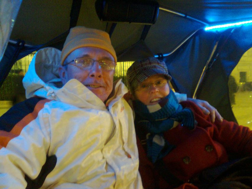 Paris Tuk-Tuk: 2, 4 or 6H First Highlights & Parisian Areas - Montmartre, with time to notice the village feel