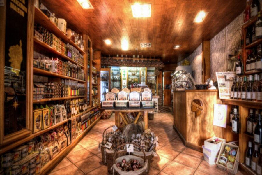 Porticcio: Coastal Train Ticket with Audio Guide & Tastings - Finishing with Corsican food and wine