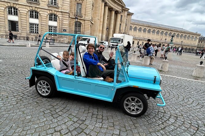 Private 2 - Hour Paris Landmarks Tour by Golf Cart Mini Moke - Madeleine, Concorde, and the National Assembly