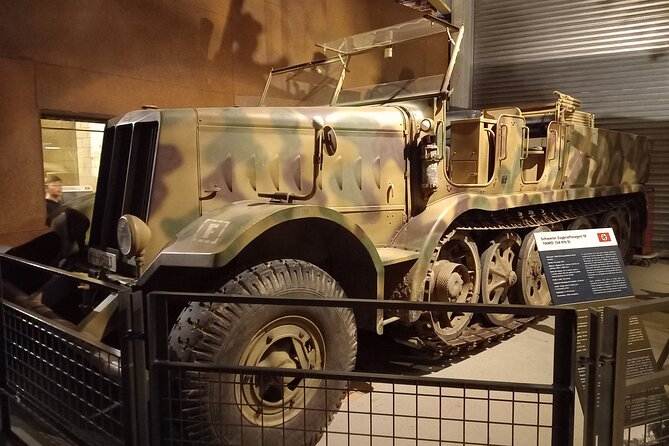 Private Day Tour Omaha beach and Pointe du Hoc - Choosing the right Omaha Beach museum