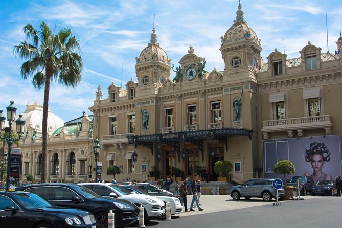 Private Driver/Guide to Monaco, Monte-Carlo and Eze Village - The first views: Villefranche-sur-Mer and Cap-Ferrat
