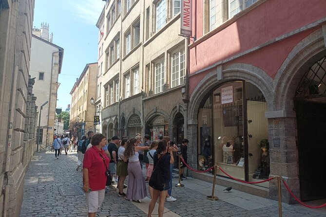 Private guided tour of Lyon - 3 to 4 hours - Key points to know before booking