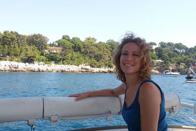 Private ride with sea bath in Solar Catamaran - Who will enjoy this boat ride?