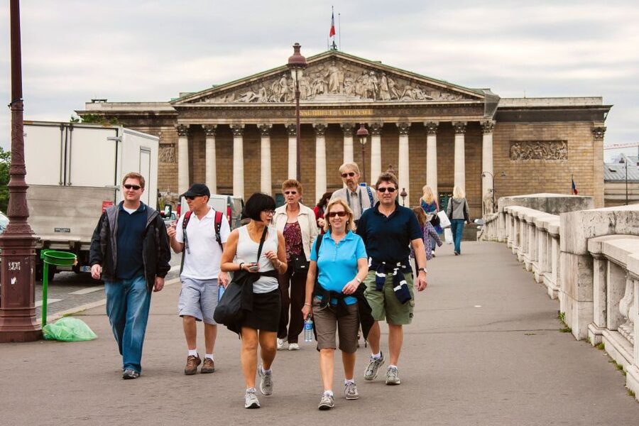 Private Secrets of Paris Bike Tour - What the private format changes