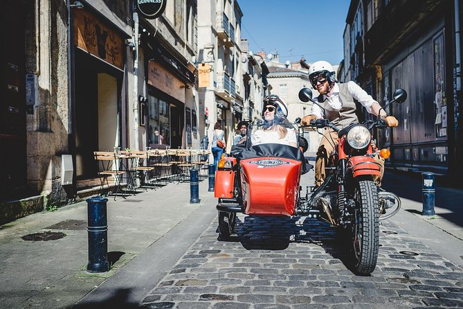 Private Tour of Bordeaux in a Sidecar 1h30 - Why a sidecar works so well in Bordeaux