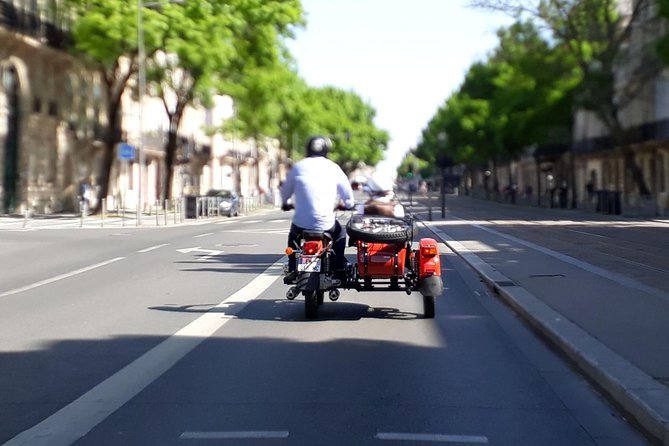 Private Tour of Bordeaux in a Sidecar 1h30 - Saint-Michel, the Grosse Cloche, and the historic center