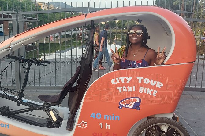 Private Tour of Nice by Bike and Boat - Old Nice, socca, and the lanes around Cours Saleya