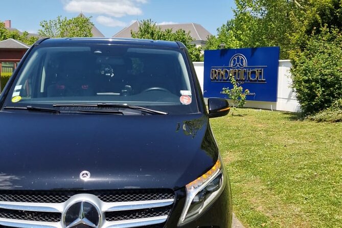 Private Transfers in Paris - Booking, confirmation, and cancellation