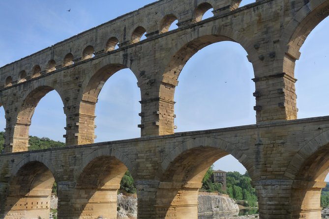 Provence in a Day Trip from Aix - Pont du Gard: the day’s great engineering stop