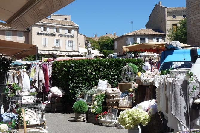 Provence Lavender Full Day Tour from Avignon - Gordes and the Pale Stone Villages
