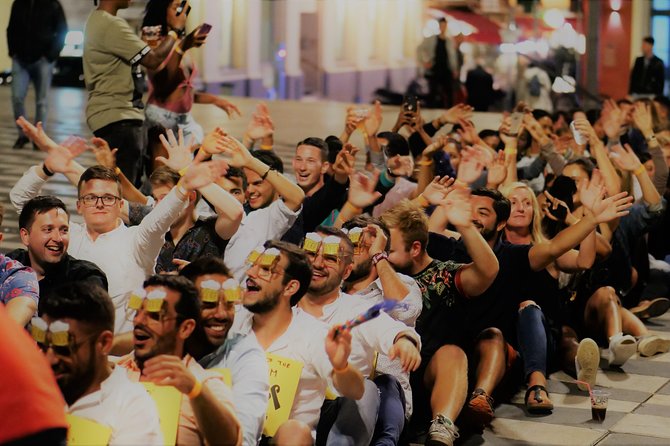 Riviera Bar Crawl Party with Free Shots and VIP Entry - Cours Saleya and the seafront stops