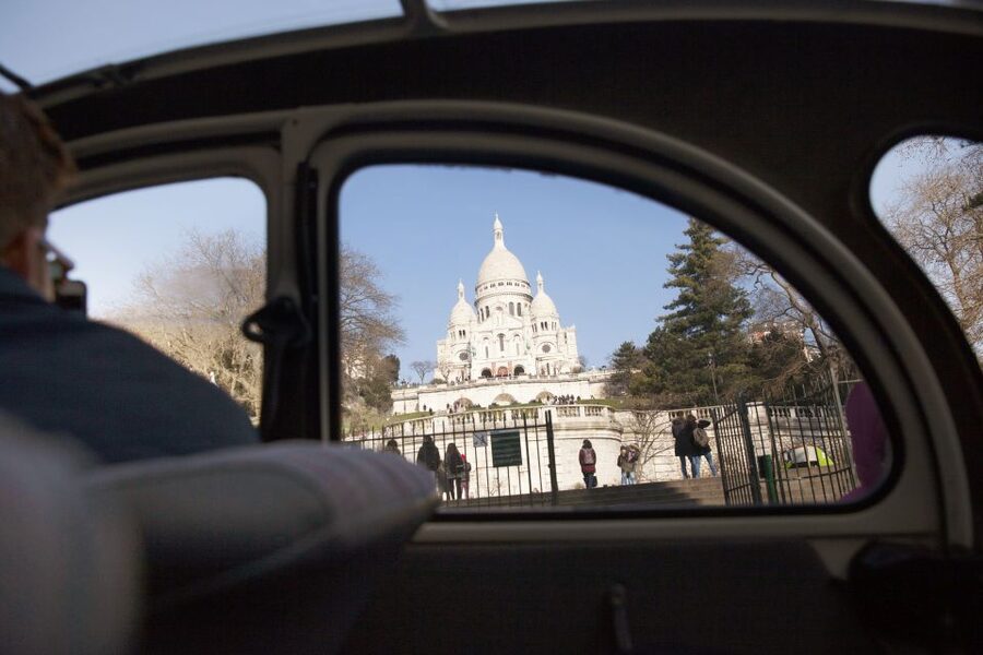 Romantic Paris Vintage Citroën 2CV Tour - From the Eiffel Tower toward Trocadéro