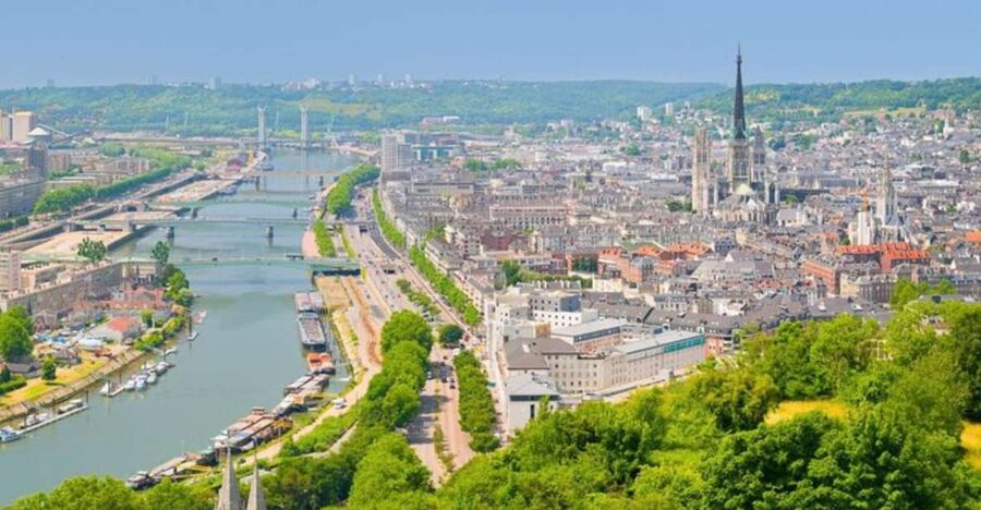 Rouen: Private custom tour with a local guide - Price, extras, and real value