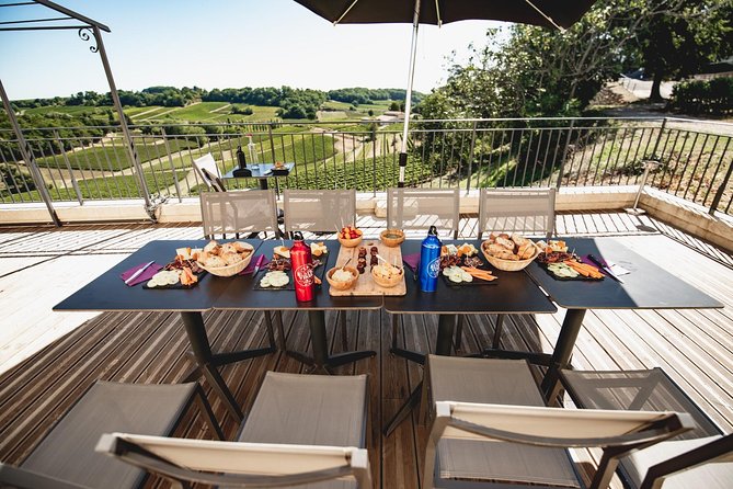 Saint-Emilion Electric Bike Day Tour with Wine Tastings & Lunch - Weather, fitness, and what to bring
