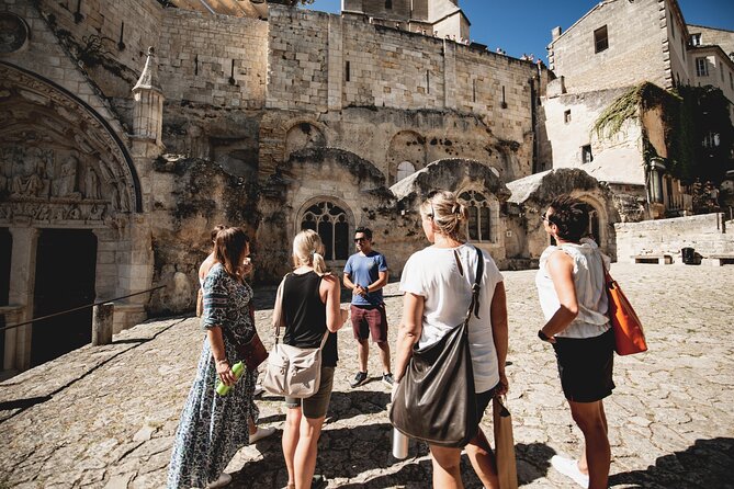Saint-Emilion Food and Wine Day Tour - A second château and a different point of comparison
