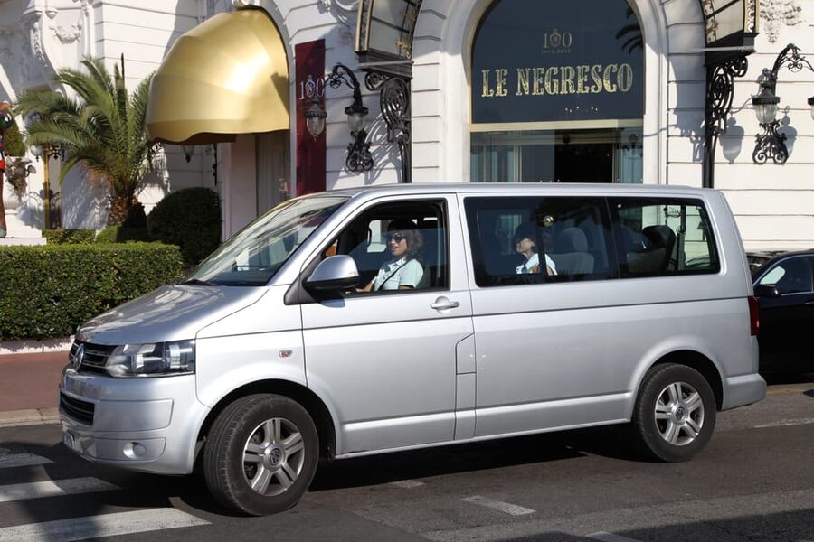 Saint Tropez and Port Grimaud: Full-Day Tour - The return to the Riviera