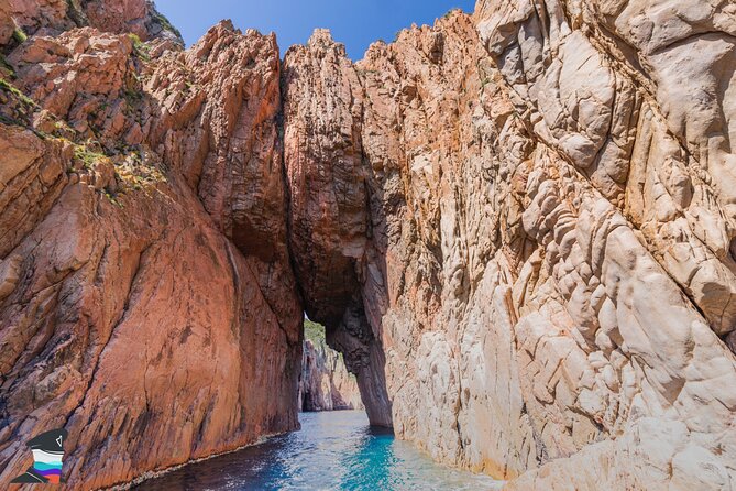 Scandola & Girolata: The Must-see Excursion EN Corsica - What the boat is like for nearly seven hours