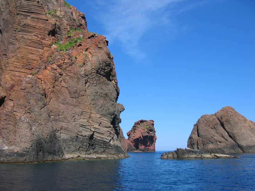 Scandola: Visit the Nature Reserve from Porto (France) - Capo Rosso and the pleasure of going inside