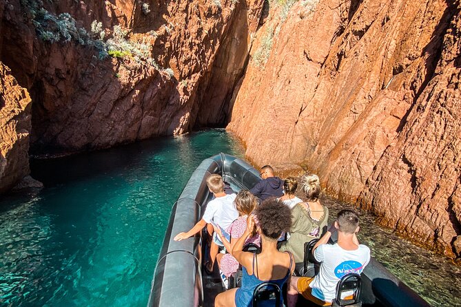 Sea excursion - Estérel Massif by boat - Cap Roux, one of the coast’s finest viewpoints