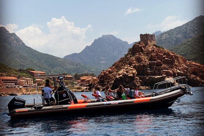 Sea trips Scandola Girolata and Calanches de Piana - What the guides add to the trip