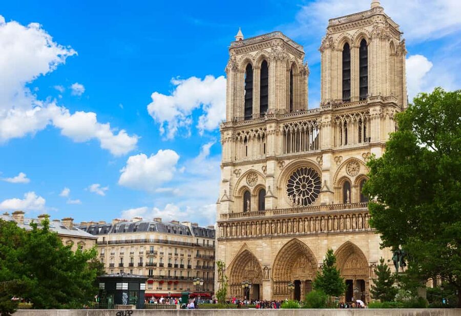 Secret Food Tours Notre Dame - The Heart of Paris - A food walk through the birthplace of Paris